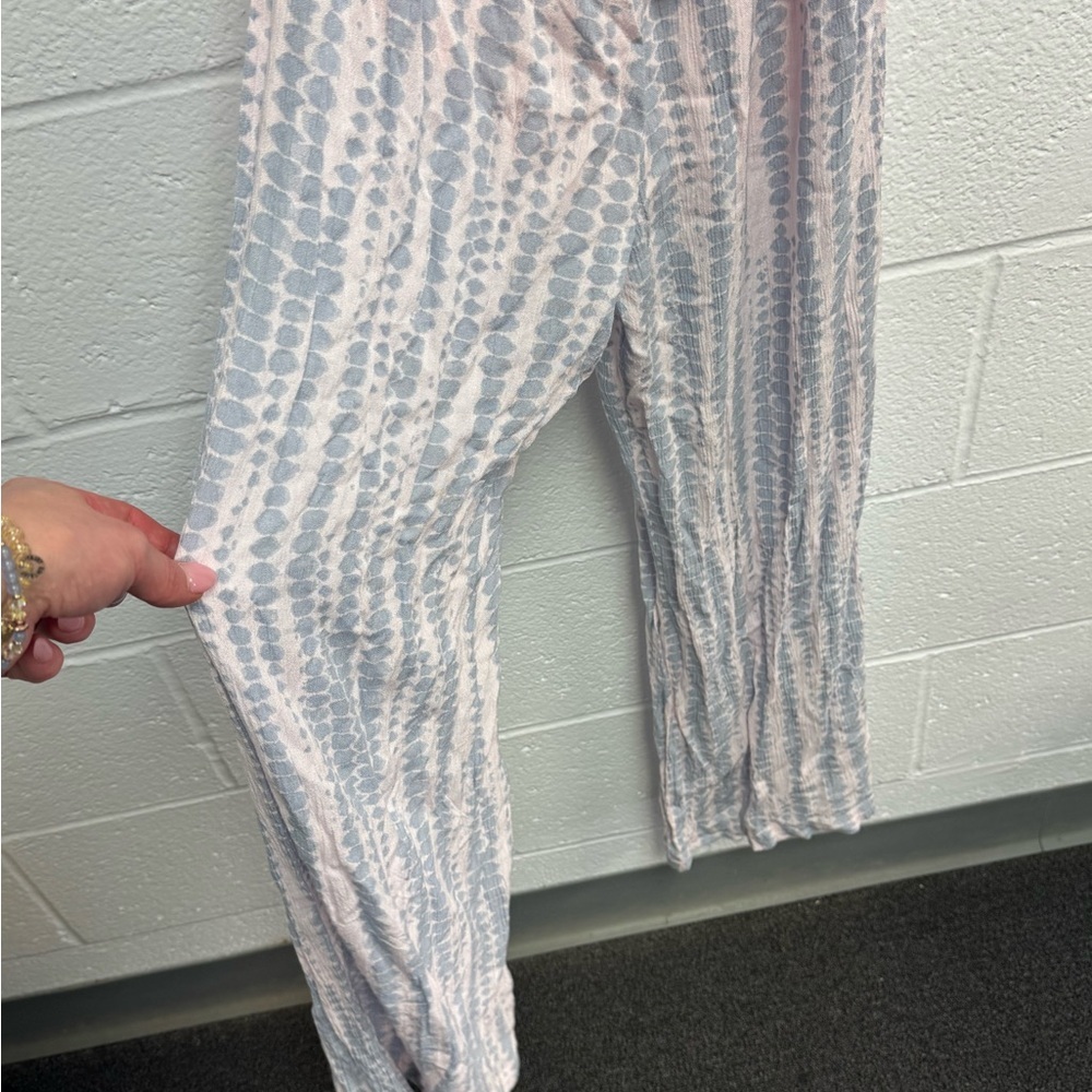 Olivaceous Pink and Gray Patterned Jumpsuit - Picture 6 of 7